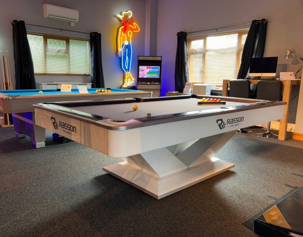 Rasson Victory II American Pool Table: White Finish - 8ft | Free